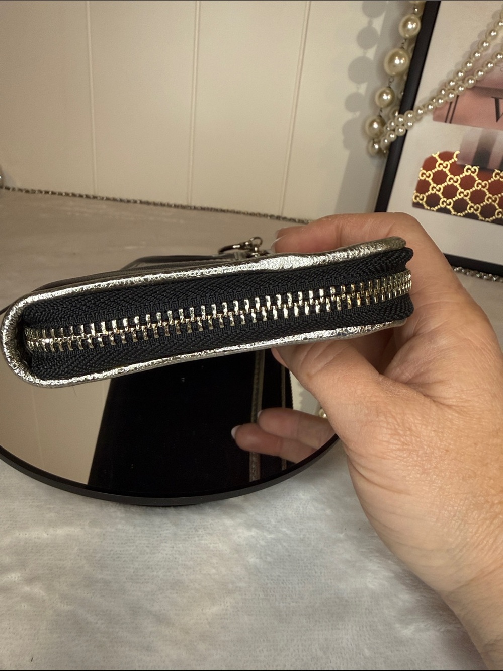 Coach Poppy Black Leather Silver Metallic Zip Around Wristlet Leopard Lining - Picture 3 of 11
